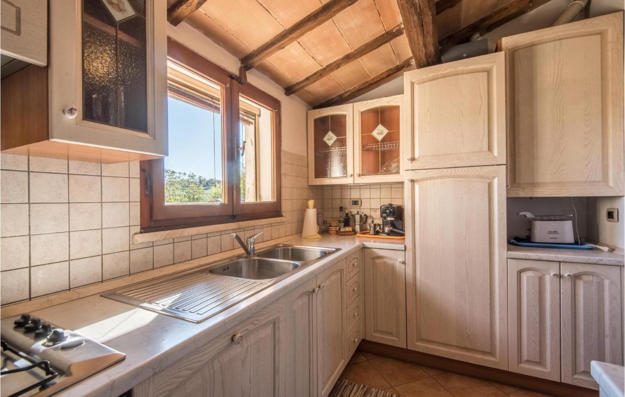 Gorgeous Home In Montalcino With Kitchen エクステリア 写真