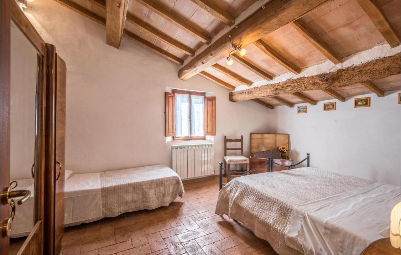 Gorgeous Home In Montalcino With Kitchen エクステリア 写真