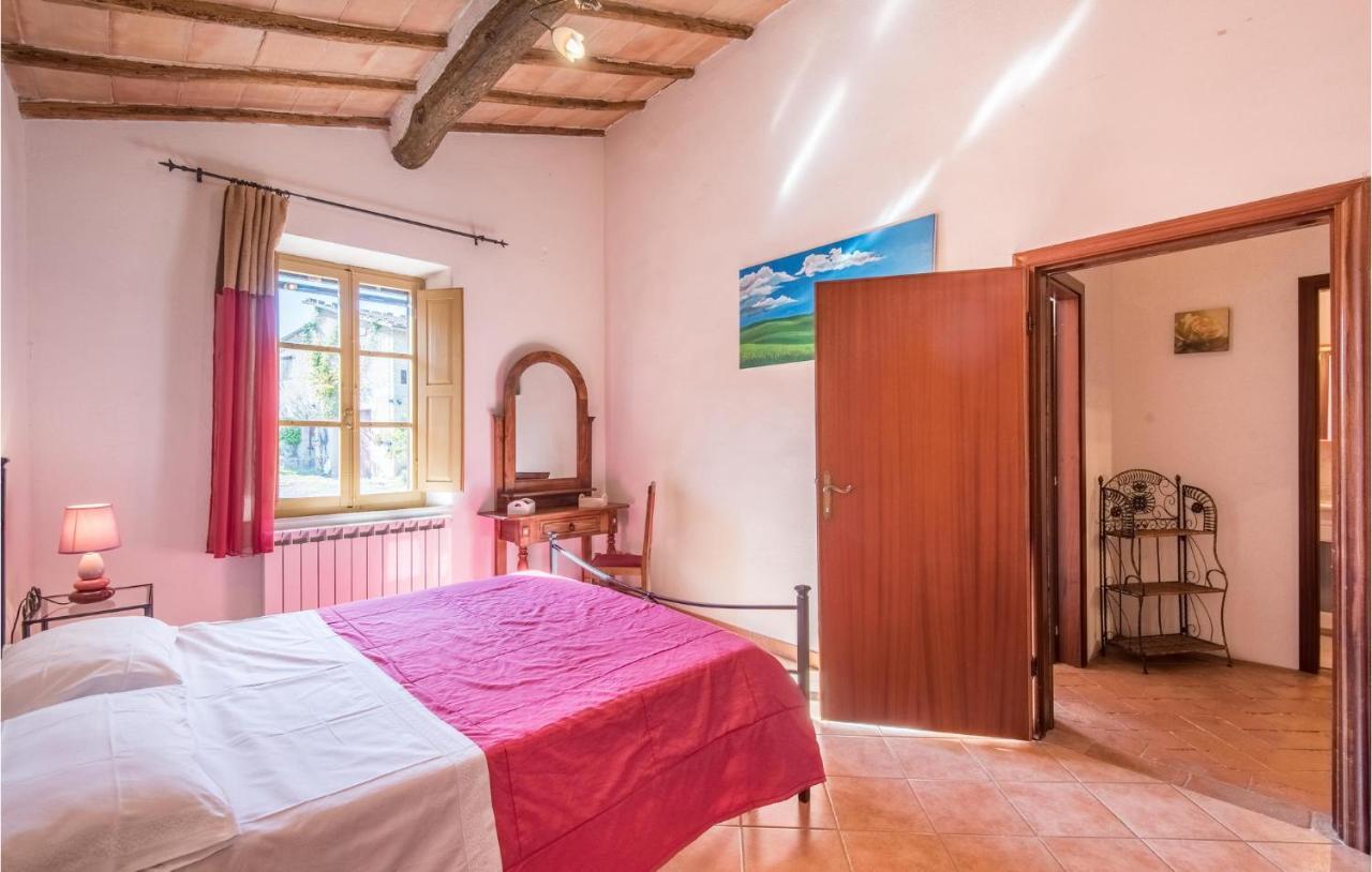 Gorgeous Home In Montalcino With Kitchen エクステリア 写真